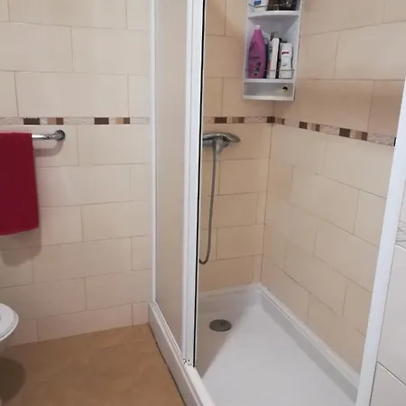 게스트하우스 Quartos Da *