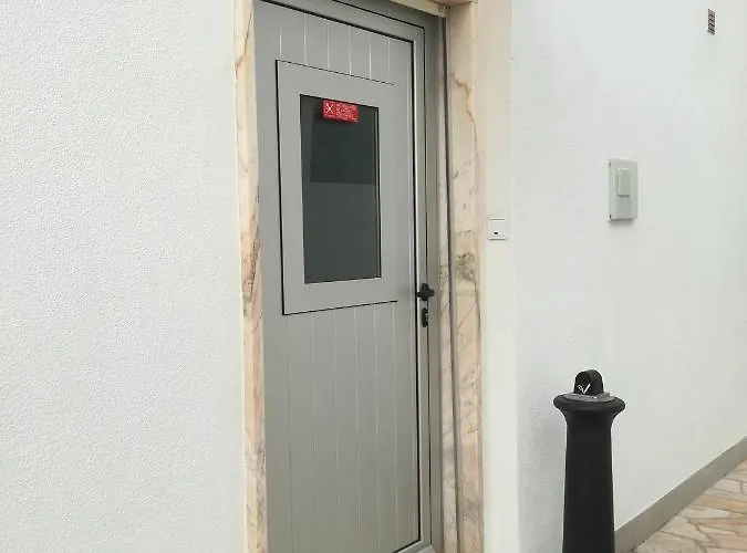 Gasthof Quartos Da Peniche