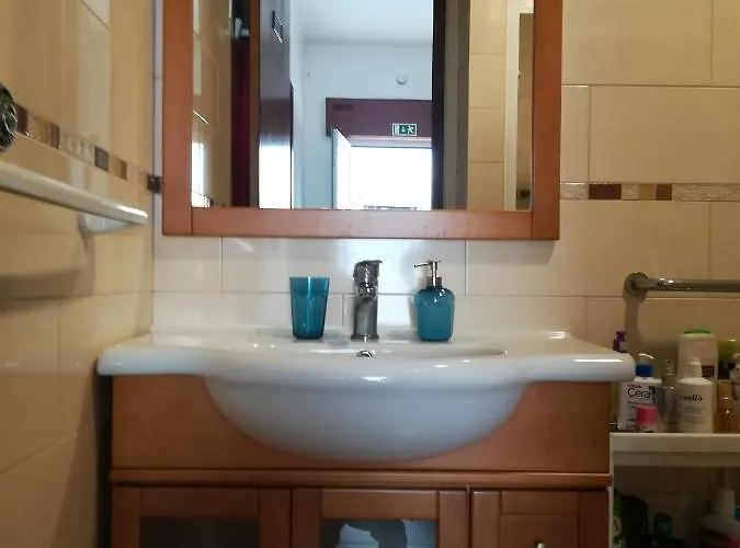 Πανσιόν Quartos Da *